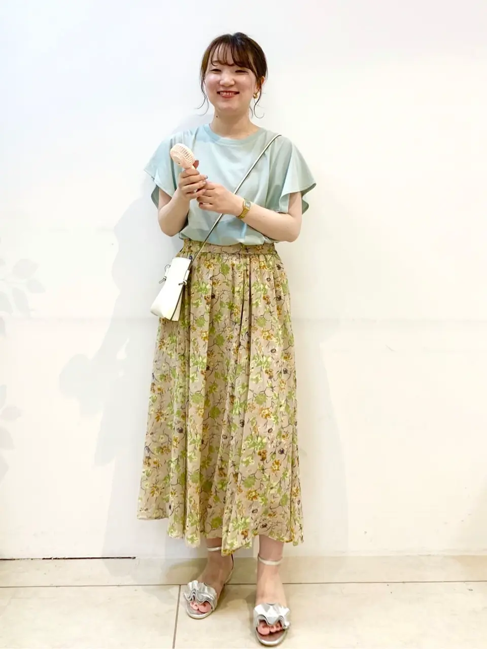 組曲 石井 コーディネート画像