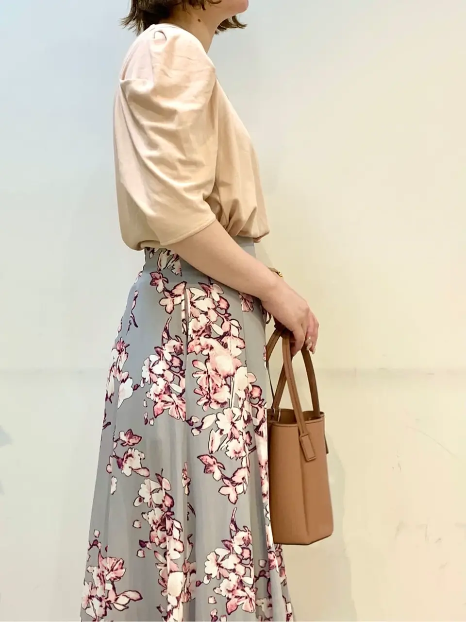 組曲 石井 コーディネート画像