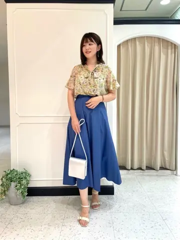 組曲 スタッフ コーディネート画像