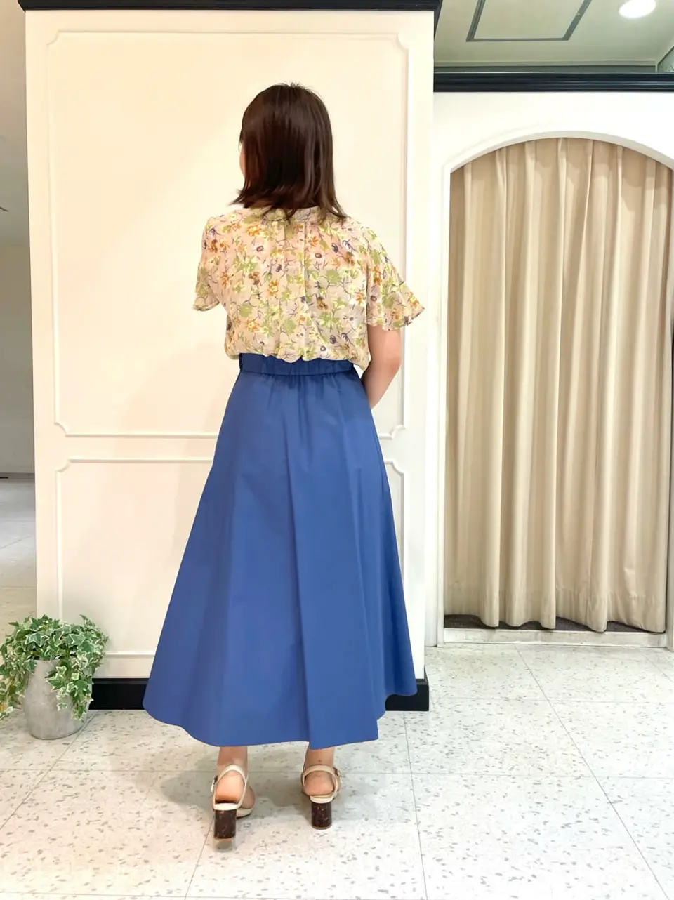 組曲 スタッフ コーディネート画像