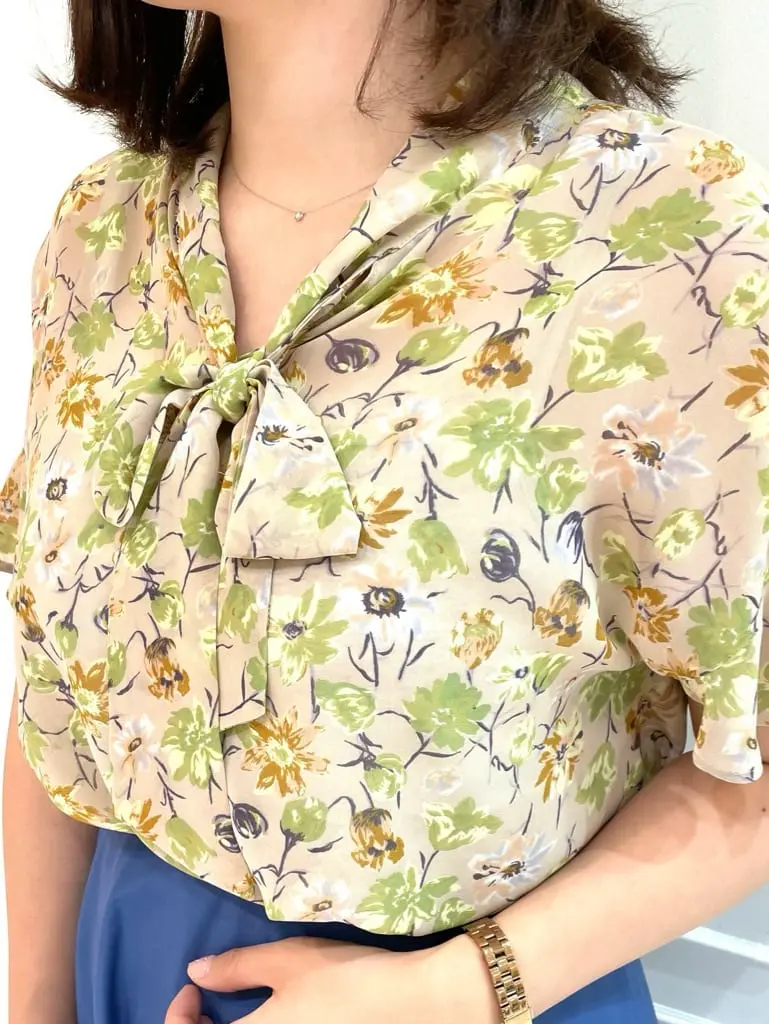 組曲 スタッフ コーディネート画像