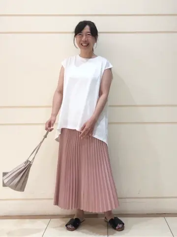 組曲 SAKAI コーディネート画像