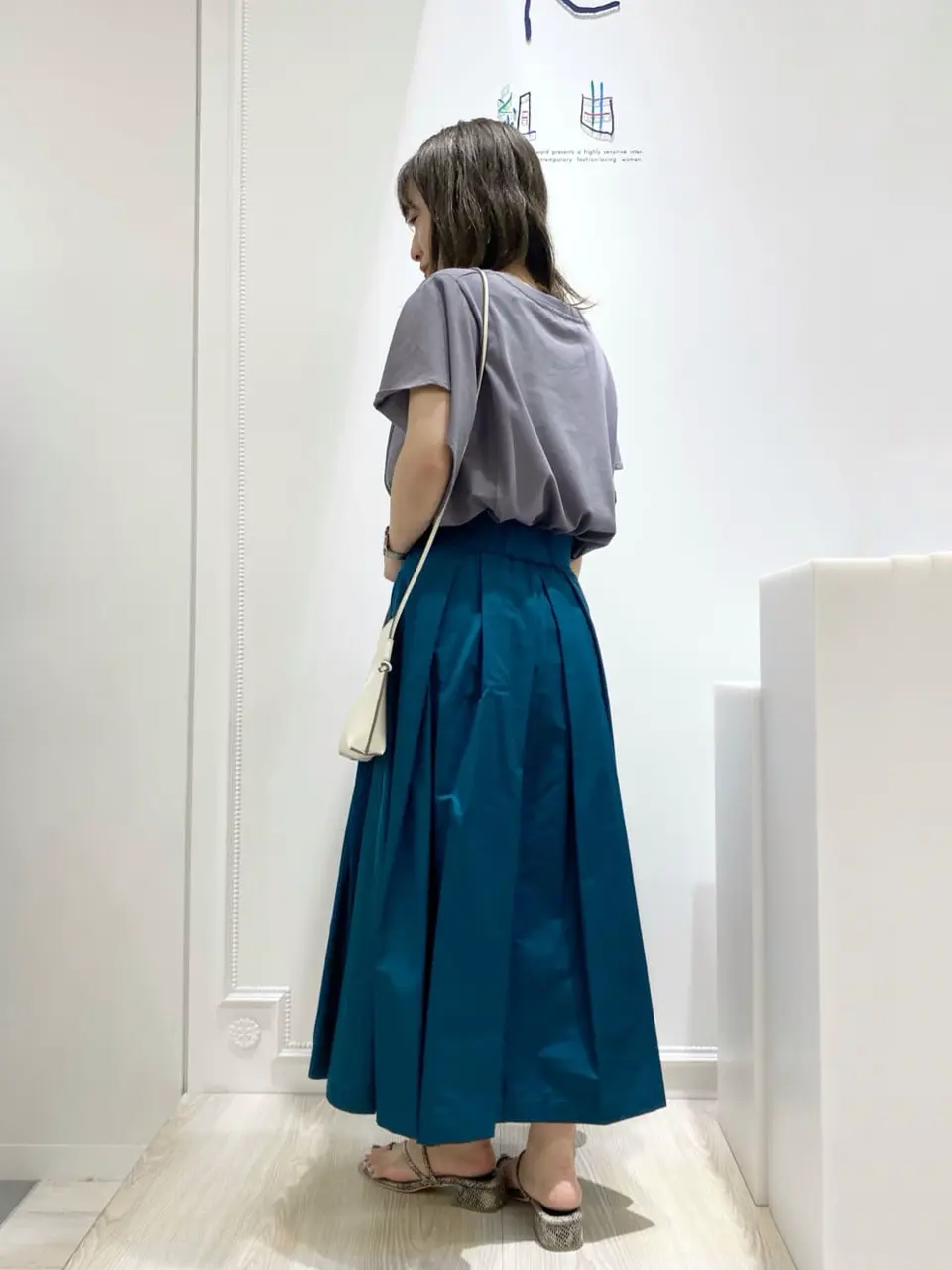 組曲 草木 コーディネート画像