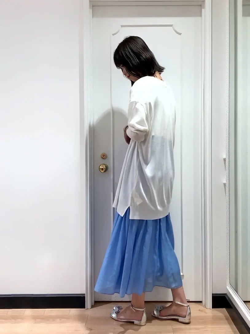 組曲 スタッフ コーディネート画像