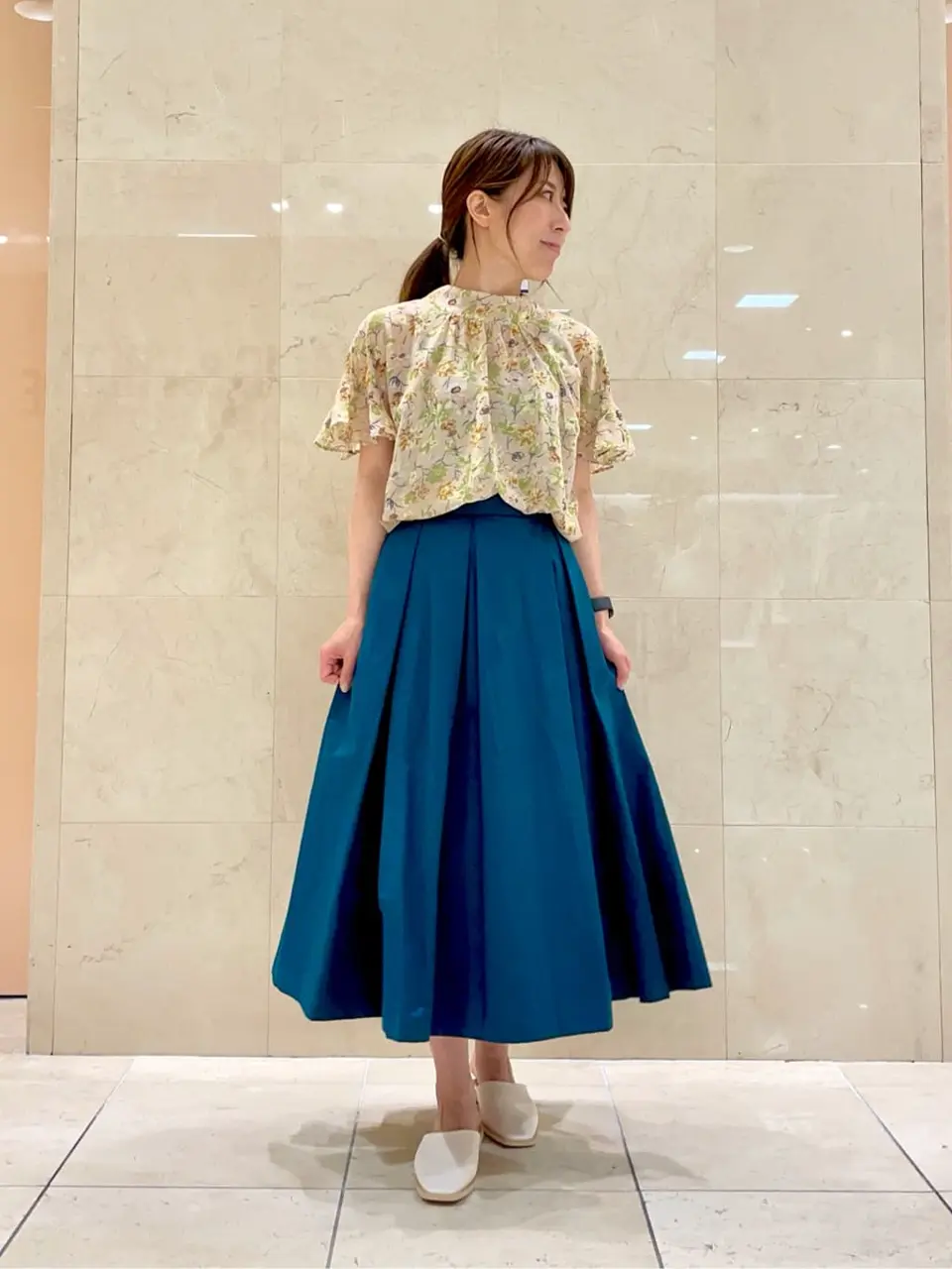 組曲 井上 コーディネート画像