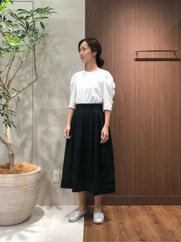 組曲 スタッフ コーディネート画像