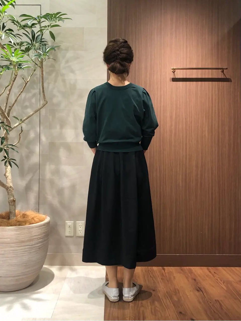 組曲 スタッフ コーディネート画像