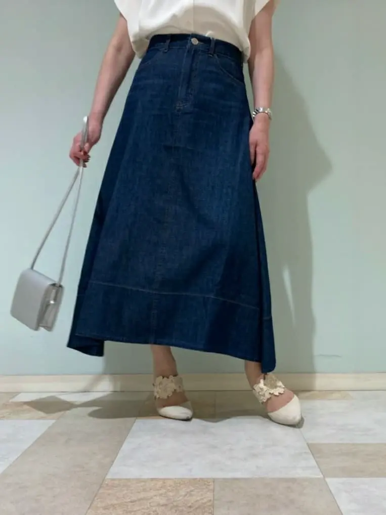 組曲 丸田 コーディネート画像