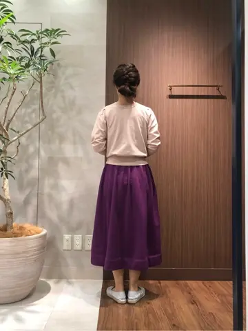 組曲 スタッフ コーディネート画像