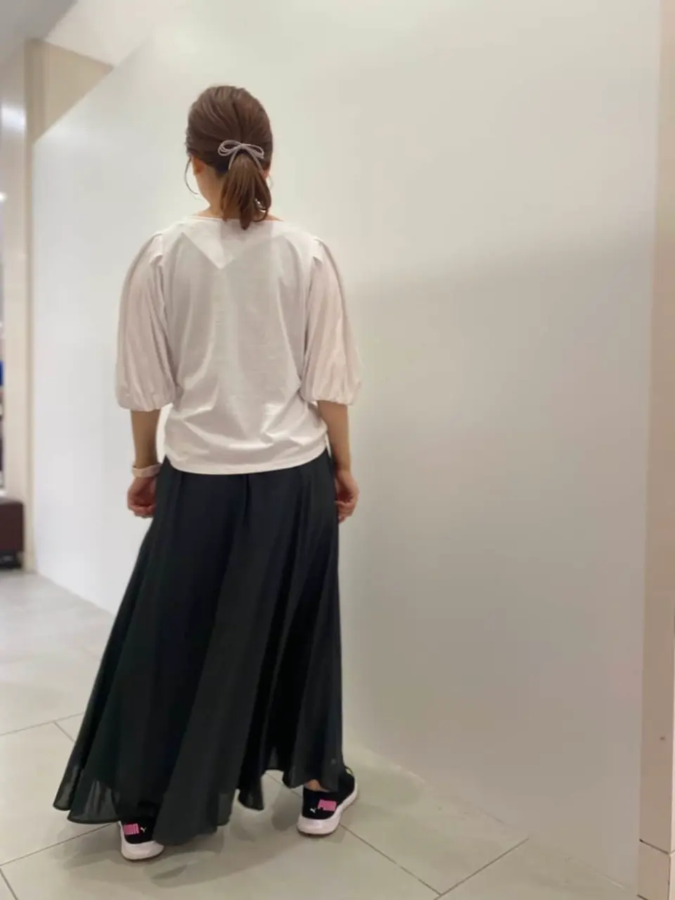 組曲 小林 コーディネート画像