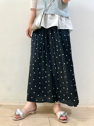 組曲 石井 コーディネート画像