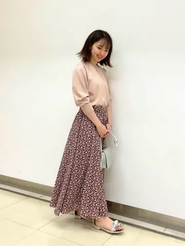 組曲 平賀 コーディネート画像