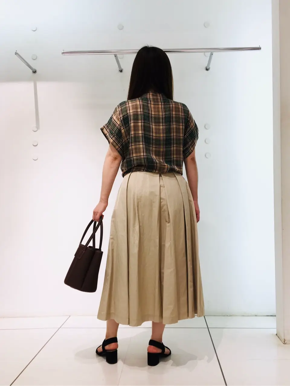 組曲 スタッフ コーディネート画像