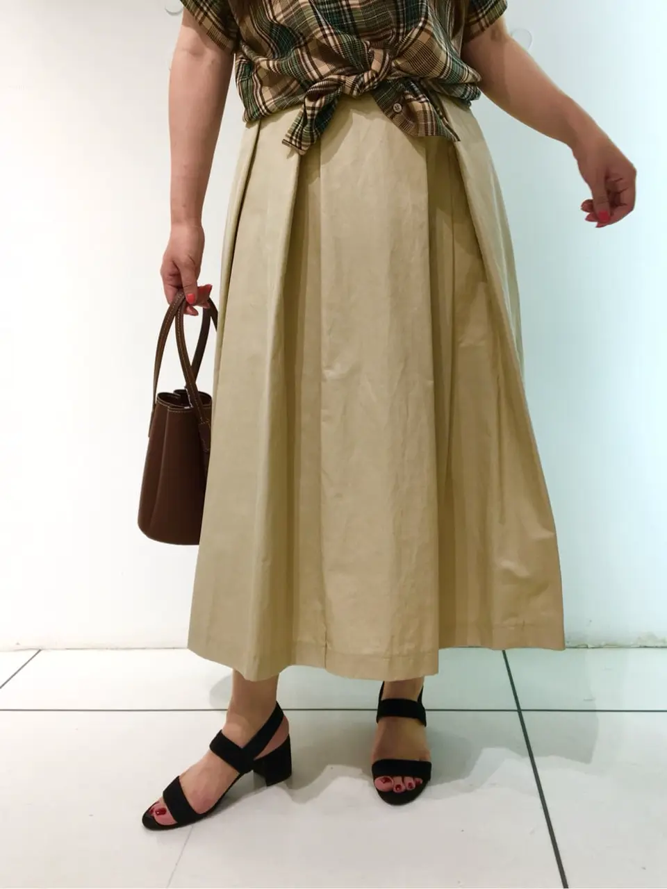 組曲 スタッフ コーディネート画像