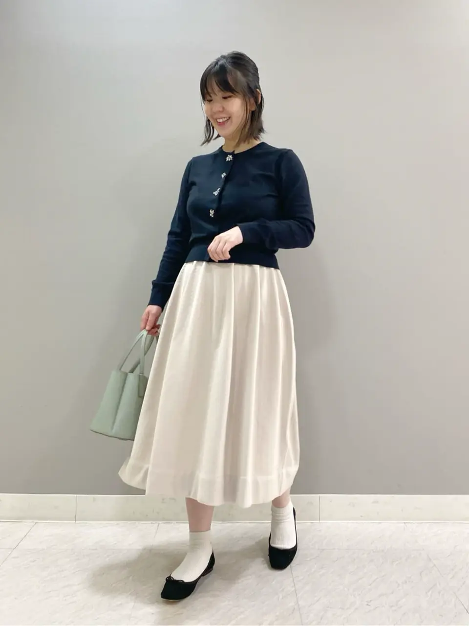 組曲 鈴木 コーディネート画像