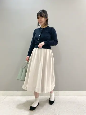 組曲 鈴木 コーディネート画像