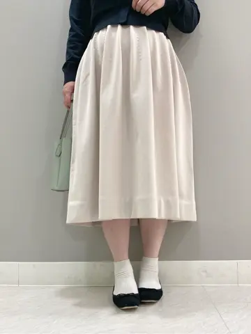 組曲 鈴木 コーディネート画像