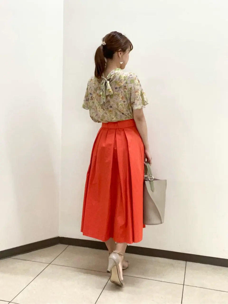 組曲 野中 コーディネート画像