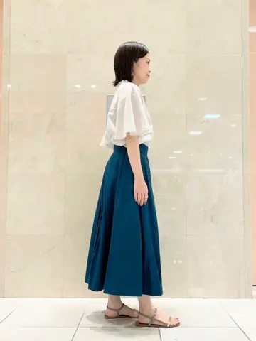 組曲 井上 コーディネート画像