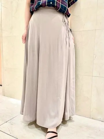 組曲 井上 コーディネート画像