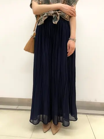 組曲 平賀 コーディネート画像