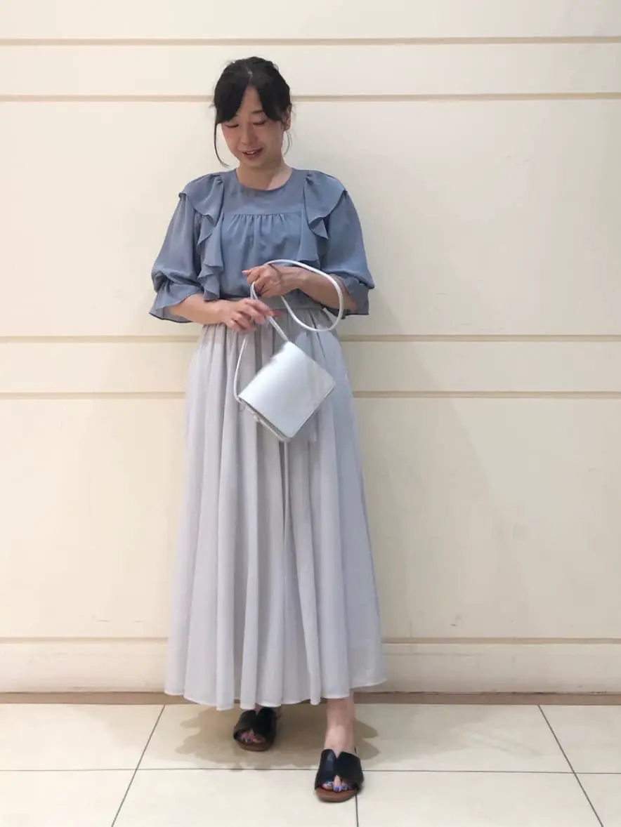 組曲 SAKAI コーディネート画像