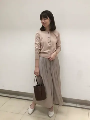 組曲 スタッフ コーディネート画像