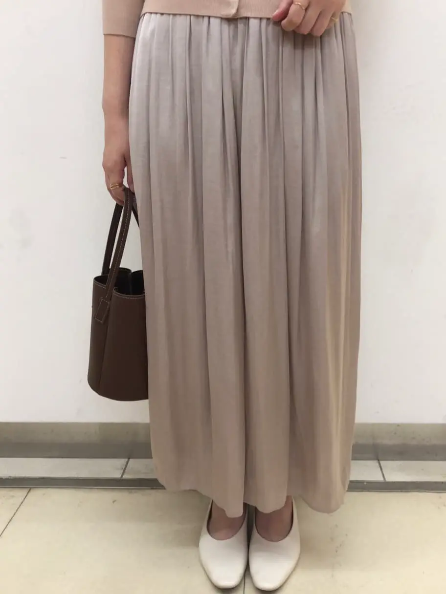 組曲 スタッフ コーディネート画像