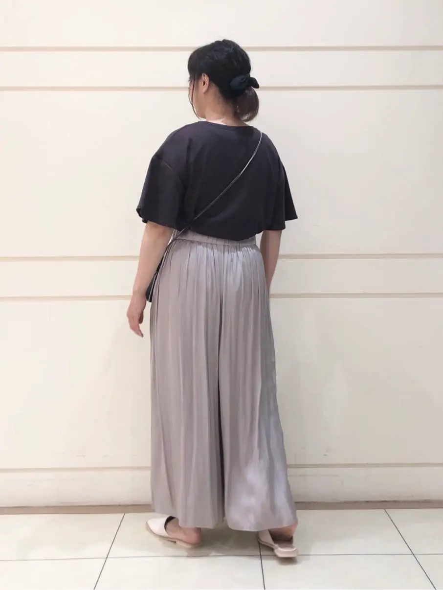 組曲 SAKAI コーディネート画像