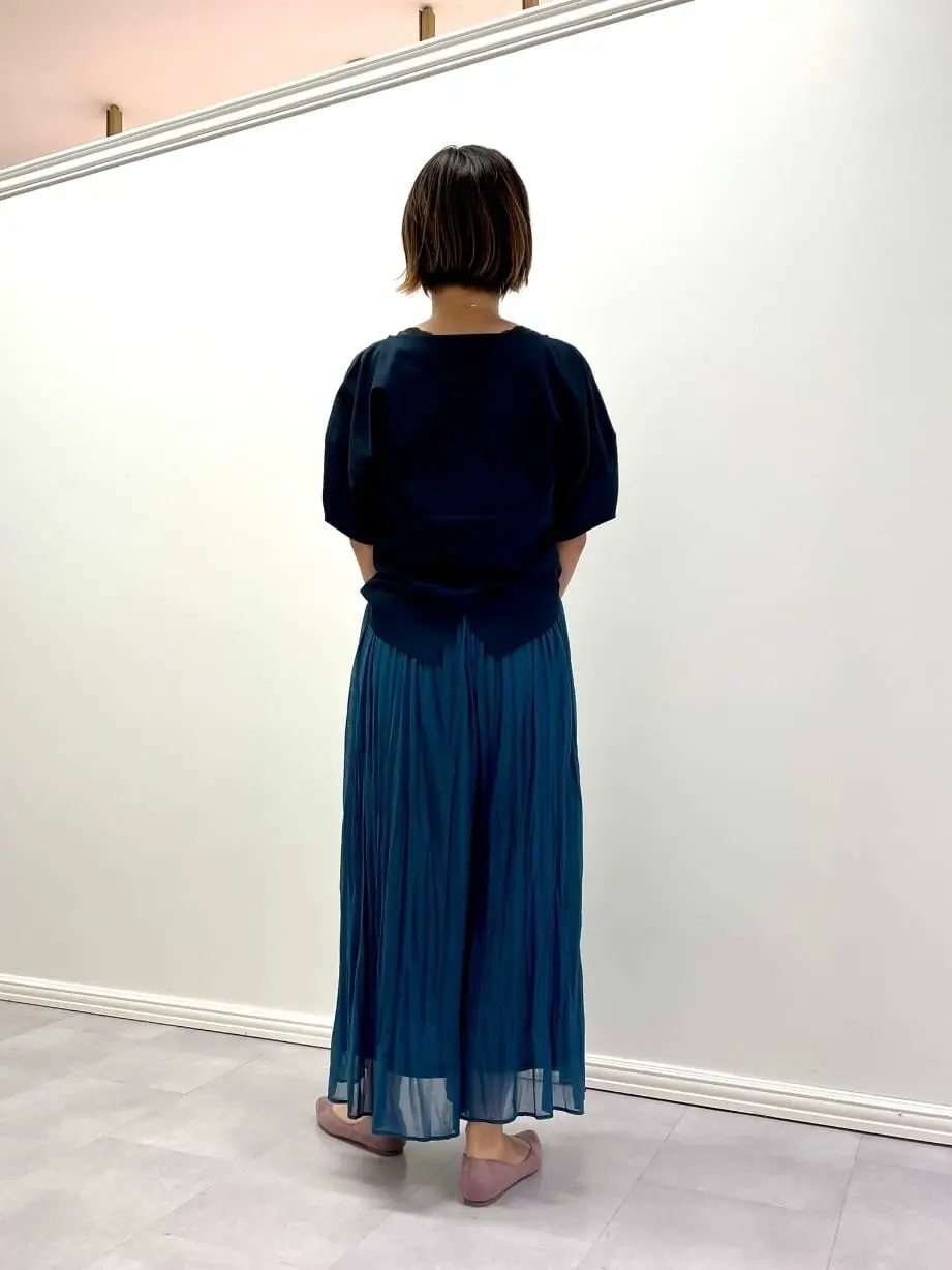 組曲 スタッフ コーディネート画像