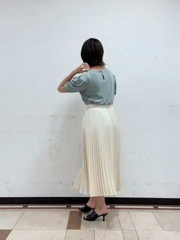 組曲 宮本 コーディネート画像