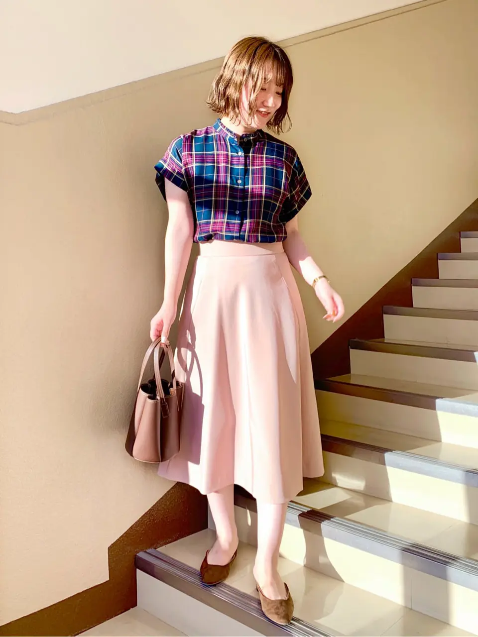 組曲 石井 コーディネート画像