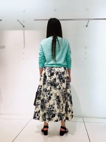 組曲 スタッフ コーディネート画像