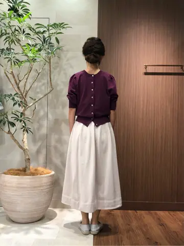 組曲 スタッフ コーディネート画像