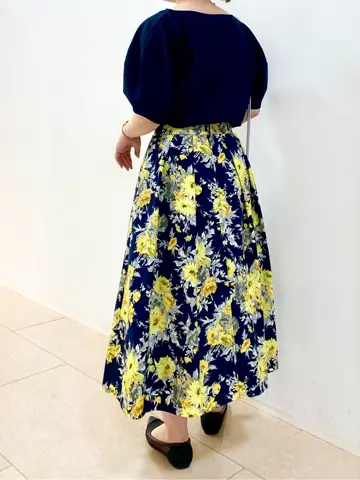 組曲 石井 コーディネート画像