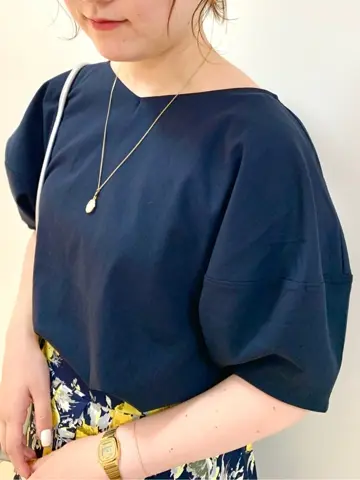 組曲 石井 コーディネート画像