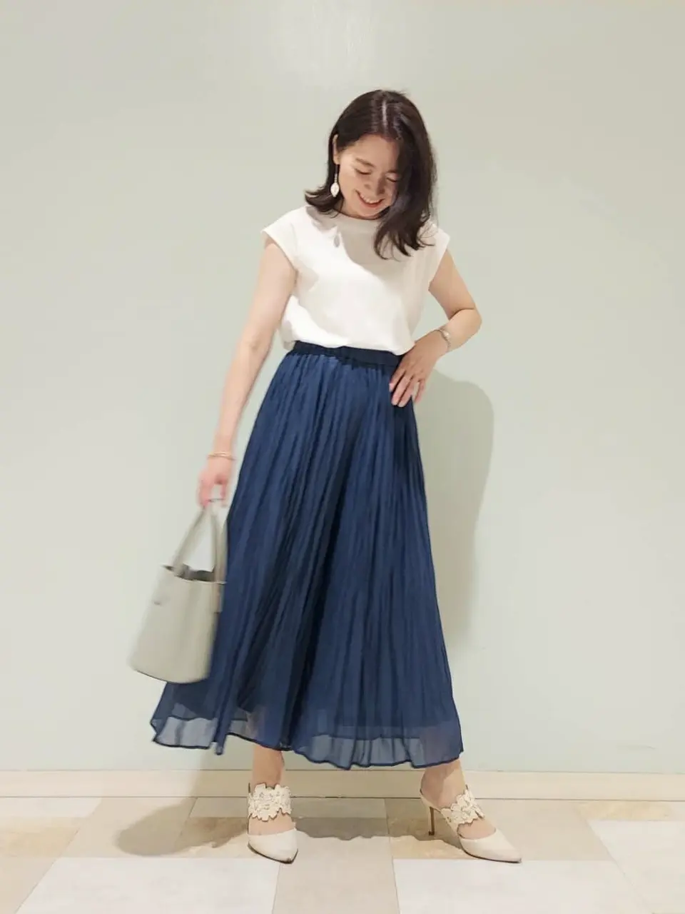 組曲 丸田 コーディネート画像