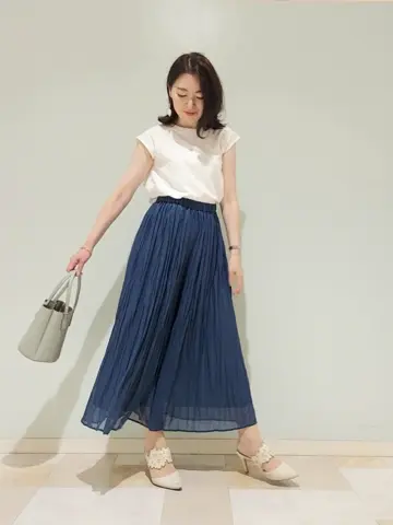 組曲 丸田 コーディネート画像