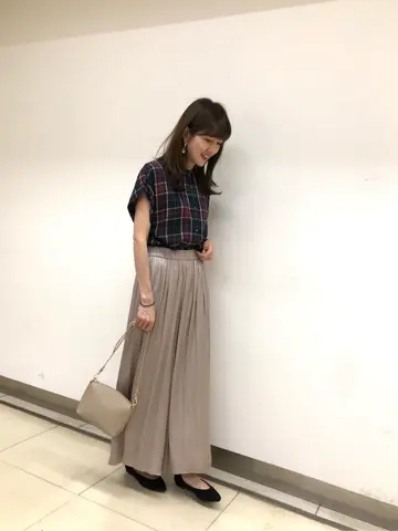 組曲 スタッフ コーディネート画像