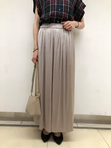 組曲 スタッフ コーディネート画像