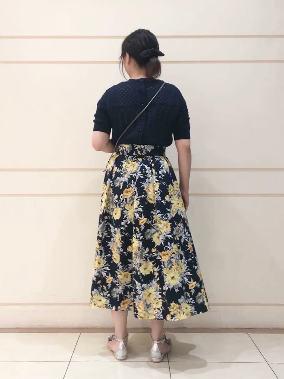 組曲 SAKAI コーディネート画像