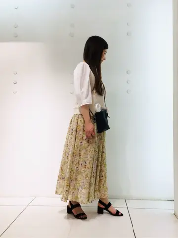 組曲 スタッフ コーディネート画像