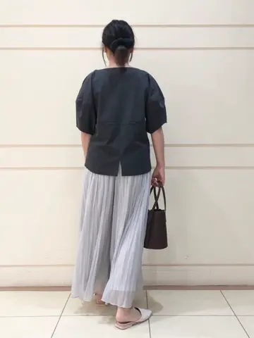 組曲 SAKAI コーディネート画像