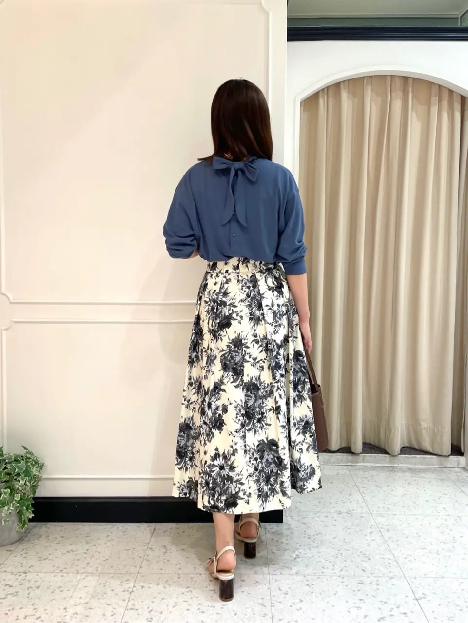 組曲 スタッフ コーディネート画像