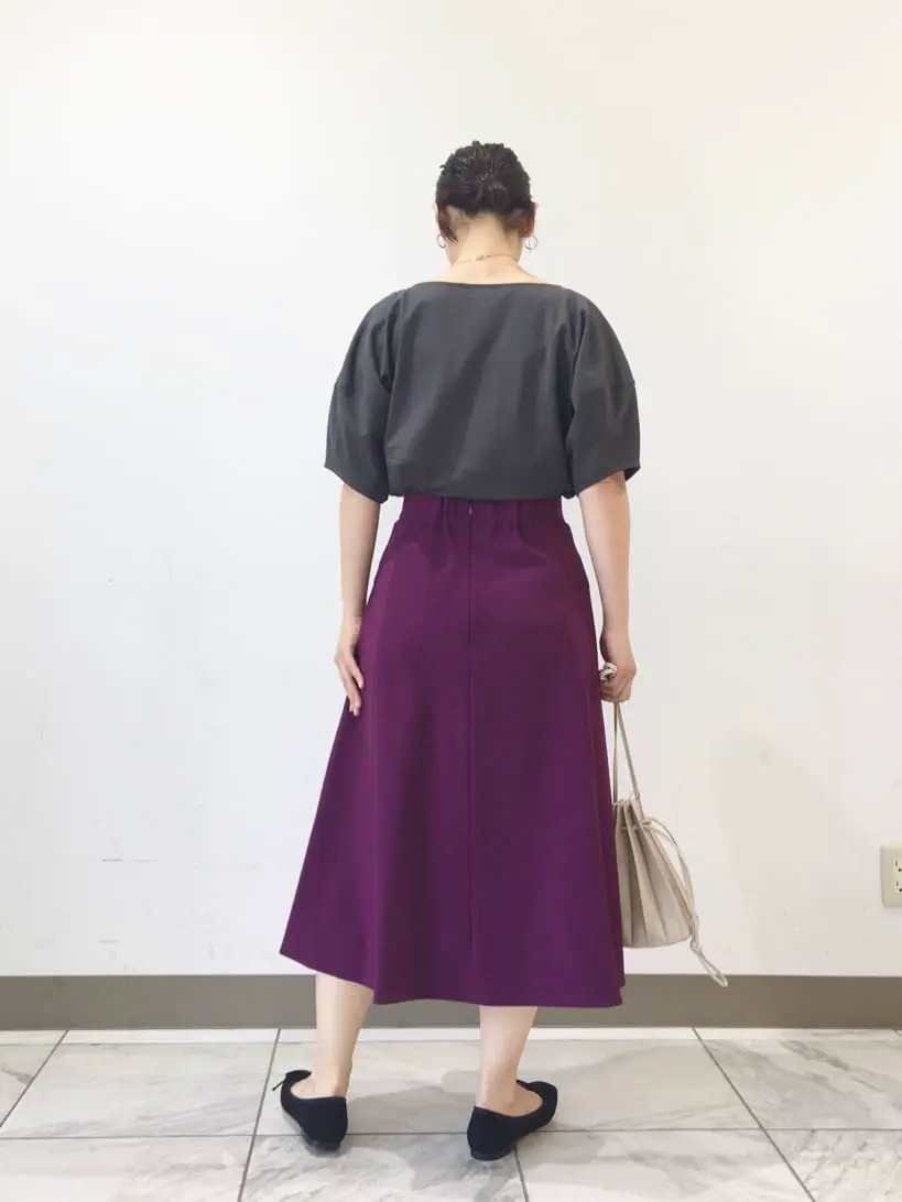 組曲 スタッフ コーディネート画像