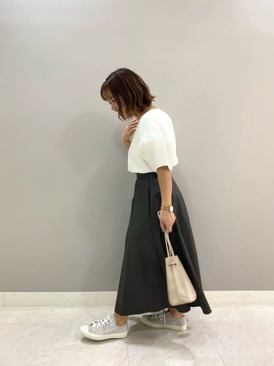 組曲 KATO コーディネート画像