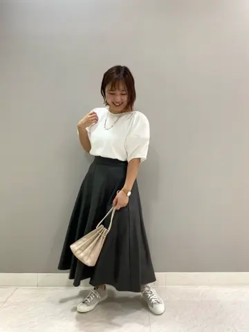 組曲 KATO コーディネート画像