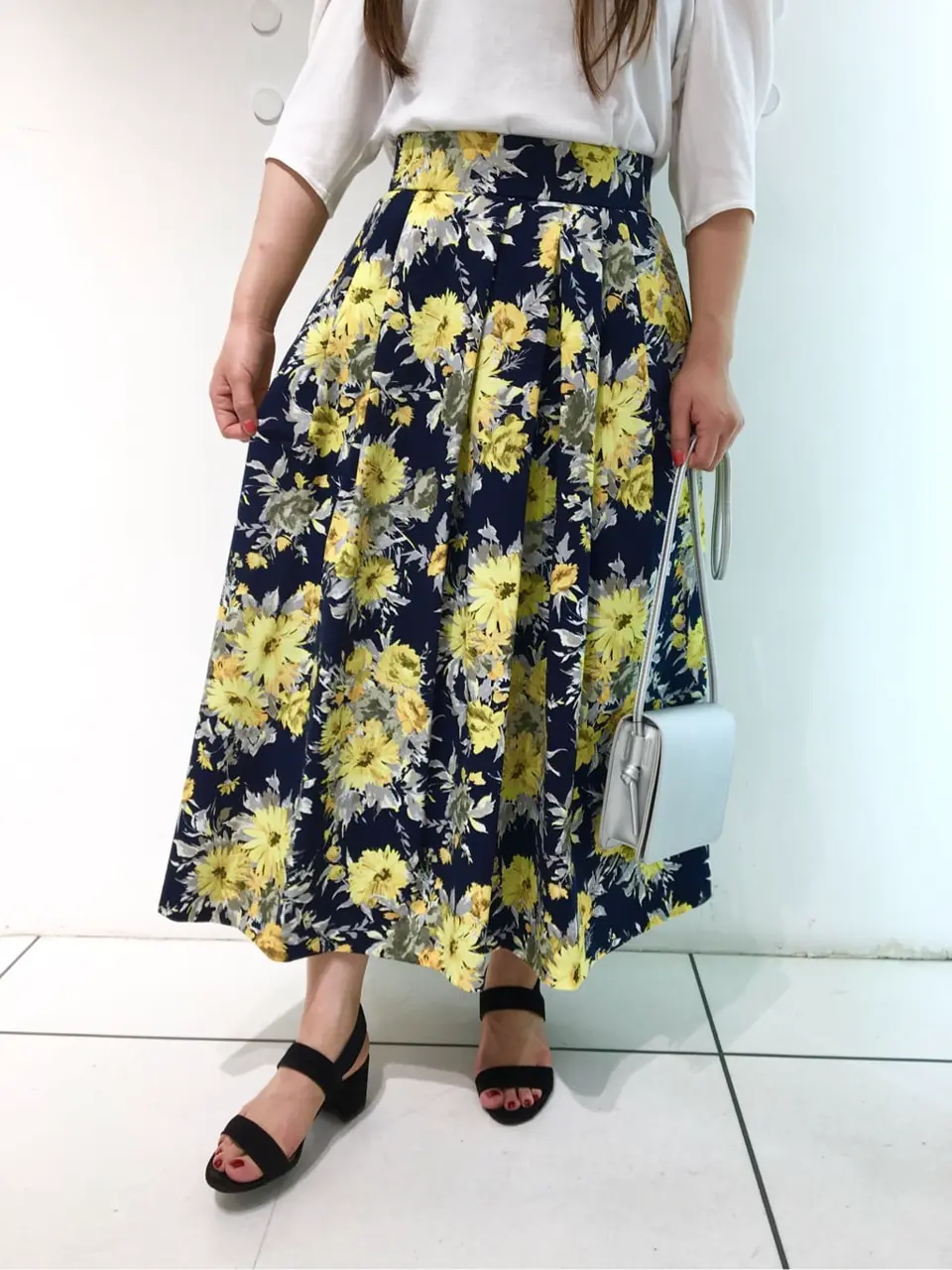 組曲 スタッフ コーディネート画像