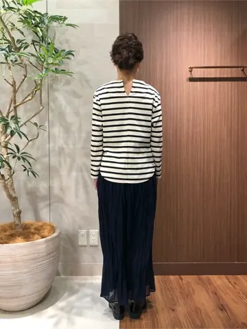 組曲 スタッフ コーディネート画像