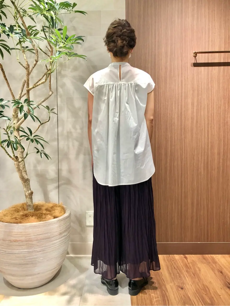 組曲 スタッフ コーディネート画像